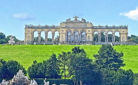 2026美泉宮省時攻略｜半天吃透核心景點！下坡路線+避坑指南