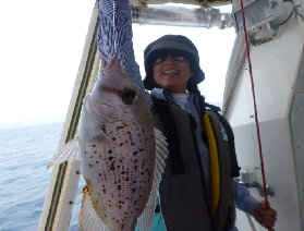 沖繩那霸海釣｜親手釣魚煮大餐！初學者也能夯爆的體驗✨