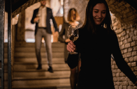 維也納隱藏酒窖品酒｜避坑實測！2000年歷史+3款佳釀超抵✨