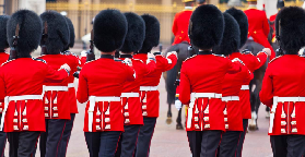 倫敦白金漢宮換崗｜親測！這5個坑我替你踩了✨