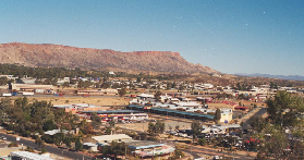 愛麗絲泉一日遊實測｜紅土中心隱藏版行程！免長途跋涉讀懂澳洲中部✨