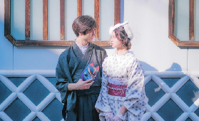 京都和服體驗實測｜穿和服漫步鴨川！免髮型+儲物櫃超讚💖