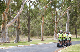 珀斯Segway實測｜零基礎騎行國王公園！藍色船屋打卡超抵✨