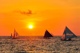 長灘島日落風帆船實測｜零門檻浪漫體驗！避坑指南看這篇✨