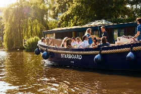 阿姆斯特丹運河遊船實測｜無限暢飲+避開人潮超抵✨