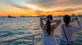 新加坡必試！南峽日落晚餐遊船實測｜避坑+體驗全公開✨