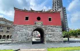 臺北一日遊實測｜故宮+迪化街+101 這5個坑我替你踩了！✨