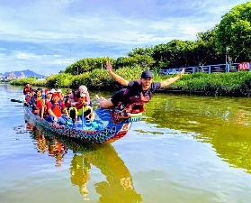 臺北碧潭劃龍舟實測｜新手也能馳騁潭面！團隊感爆棚💦