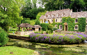 倫敦週邊科茲窩一日遊｜3個必拍景點+午餐實測分享📸
