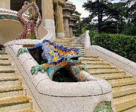 奎爾公園一日遊攻略｜高第奇幻世界怎麼玩才劃算？避坑指南💡