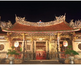 臺北華西街導覽半日遊｜在地人帶路吃爆必比登小吃🤤