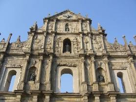 澳門一日遊親測｜中葡建築美到哭！這3個景點必停拍📸