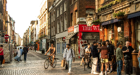 倫敦Soho暮光美食美酒之旅｜實測5個隱藏亮點！夜生活超夯體驗🤩