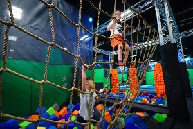 臺北人去香港必玩！Ryze蹦床公園實測體驗大公開🤩