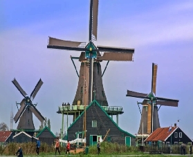 新手必看：阿姆斯特丹到桑斯安斯風車村，這篇攻略帶你輕鬆玩