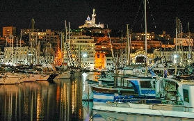 坎城夜間私人遊實測｜4小時玩轉夜魅舊港+紅地毯！避坑看這篇✨