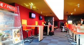 圖盧茲機場貴賓室實測｜30歐不到躺平候機！免費甜鹹點+高速WiFi超讚✨