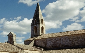 普羅旺斯必訪！勒托羅內修道院超讚體驗💡 這些坑你一定要避開