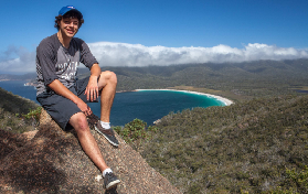 塔斯馬尼亞菲欣納一日遊實測｜酒杯灣絕美到哭！避坑指南看這篇✨