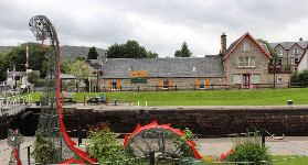 從格拉斯哥出發玩高地+尼斯湖｜實測一日遊超讚體驗細節大公開🤩