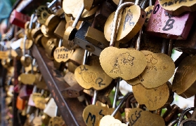 【蒙馬特隱藏景點攻略】跟當地導遊走藝術家秘境！超讚體驗💫