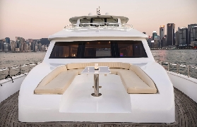 香港維港夜遊｜預訂前必睇！3個選品考量唔好走寶✨