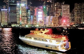 香港維港夜遊實測｜摘星之旅豪華遊艇！360°飛橋睇幻彩詠香江超抵✨