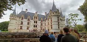 「羅亞爾河谷一日遊實測」從昂布瓦斯出發！城堡花園+酒莊品酒超讚🤩