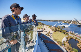 珀斯最新地標HALO屋頂實測｜78階登頂看絕美日落超讚！🌅