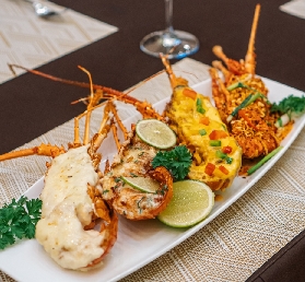 峴港格蘭美爵飯店週五燒烤海鮮自助餐｜100+菜品任選，日式現場烹飪體驗