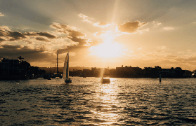 澳洲陽光海岸日落遊船｜2小時浪漫體驗+預訂避坑全攻略✨