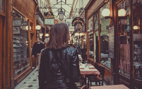 巴黎隱藏徒步路線！5條拱廊街實測，導遊帶你挖寶超讚✨