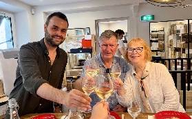 巴黎聖日耳曼之旅實測｜3小時吃爆6樣+香檳！超讚小眾玩法！