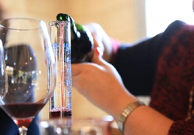 波爾多品酒實測｜聖愛美濃世遺逛酒莊+4款酒試飲，避坑指南！