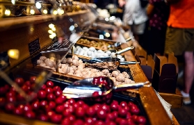 巴黎蒙馬特美食實測｜5家隱藏店+3避坑，味蕾爆炸💥