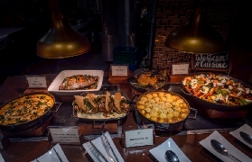 馬尼拉BGC自助餐實測｜NIU 9大區吃到飽！預訂前必看3個避坑點✨