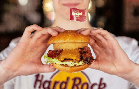 柏林硬石餐廳實測｜$50起吃傳奇漢堡+睇柏林牆吉他！避坑指南✨