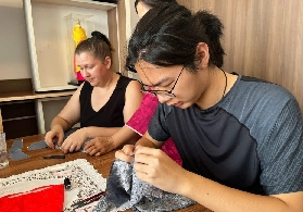 胡志明迷你奧黛手作｜現場實測！親手做國服超讚✨