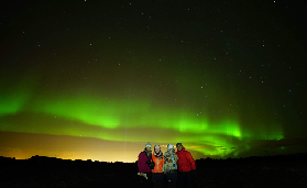 冰島極光追蹤｜親測雷克雅維克出發的夢幻之旅！避坑指南+免費照片亮點✨