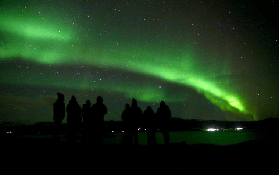 冰島極光之旅實測｜免費極光照+暖毯熱巧克カ！小團體避人潮超讚✨