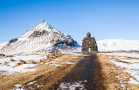 冰島斯奈山一日遊實測｜教會山+黑沙灘+冰川！避坑指南大公開✨