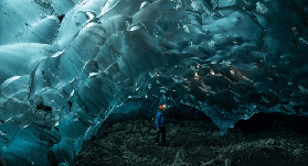 冰島冰川冰洞實測｜4驅車衝冰川+藍洞震撼到喊！避坑指南看這篇✨