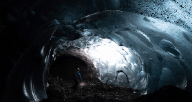 冰島藍冰洞探險｜4x4越野超讚！實測避坑+拍照技巧大公開📸