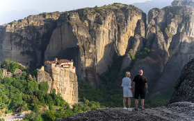 梅特歐拉2日遊避坑指南｜這3件事一定要注意！🚫