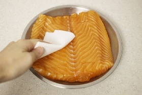釜山必玩！韓式醬醃鮭魚手作課｜零廚藝也能學會的隱藏體驗✨