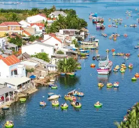 人均20+在越南會安坐椰子船🚣快樂到模糊