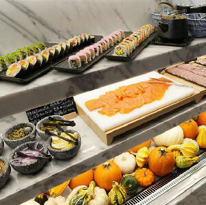 澳門新濠影匯W酒店津津自助晚餐