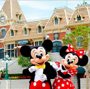 香港迪士尼樂園門票(兩日票)