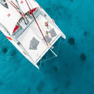 【彩虹號】皇帝島+珊瑚島+蜜月島/神仙半島雙體帆船一日遊(中英導遊)