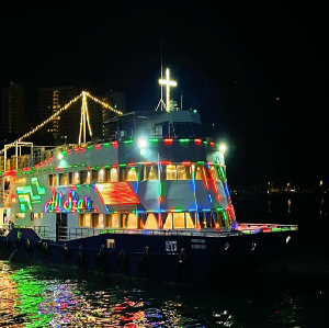 芭提雅全明星號郵輪無限暢飲人妖表演